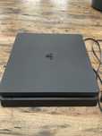 Konsola Playstation 4 Slim - stan bardzo dobry