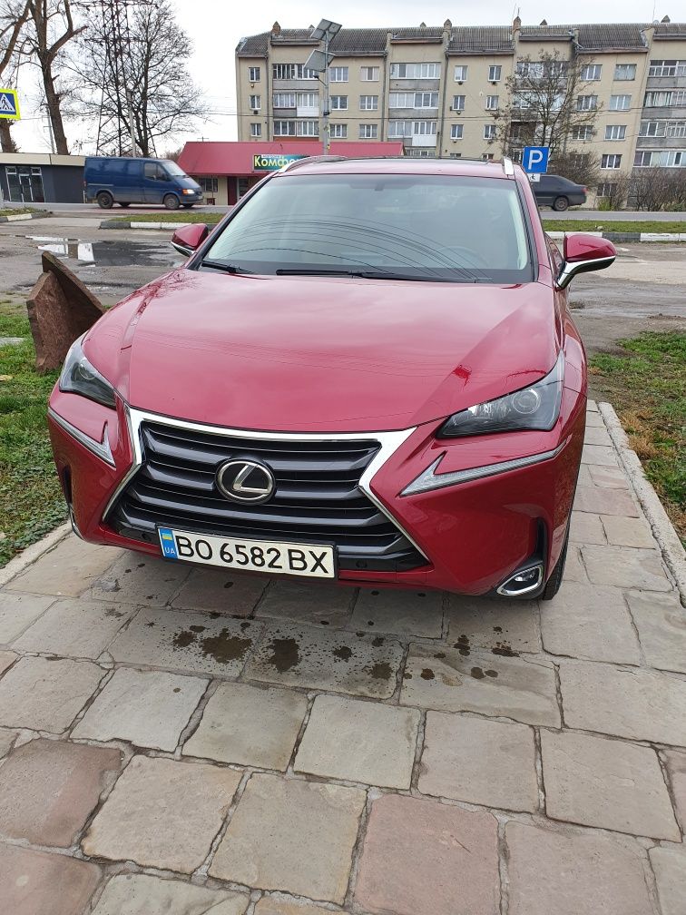 Lexus NX 300 h гібрид