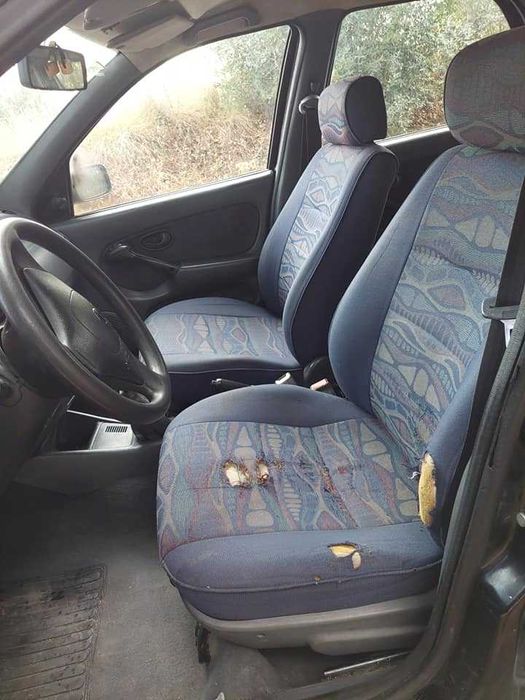 Fiat Palio 1.2 Weekend a gasolina de 1998 com Boa Mecânica para peças