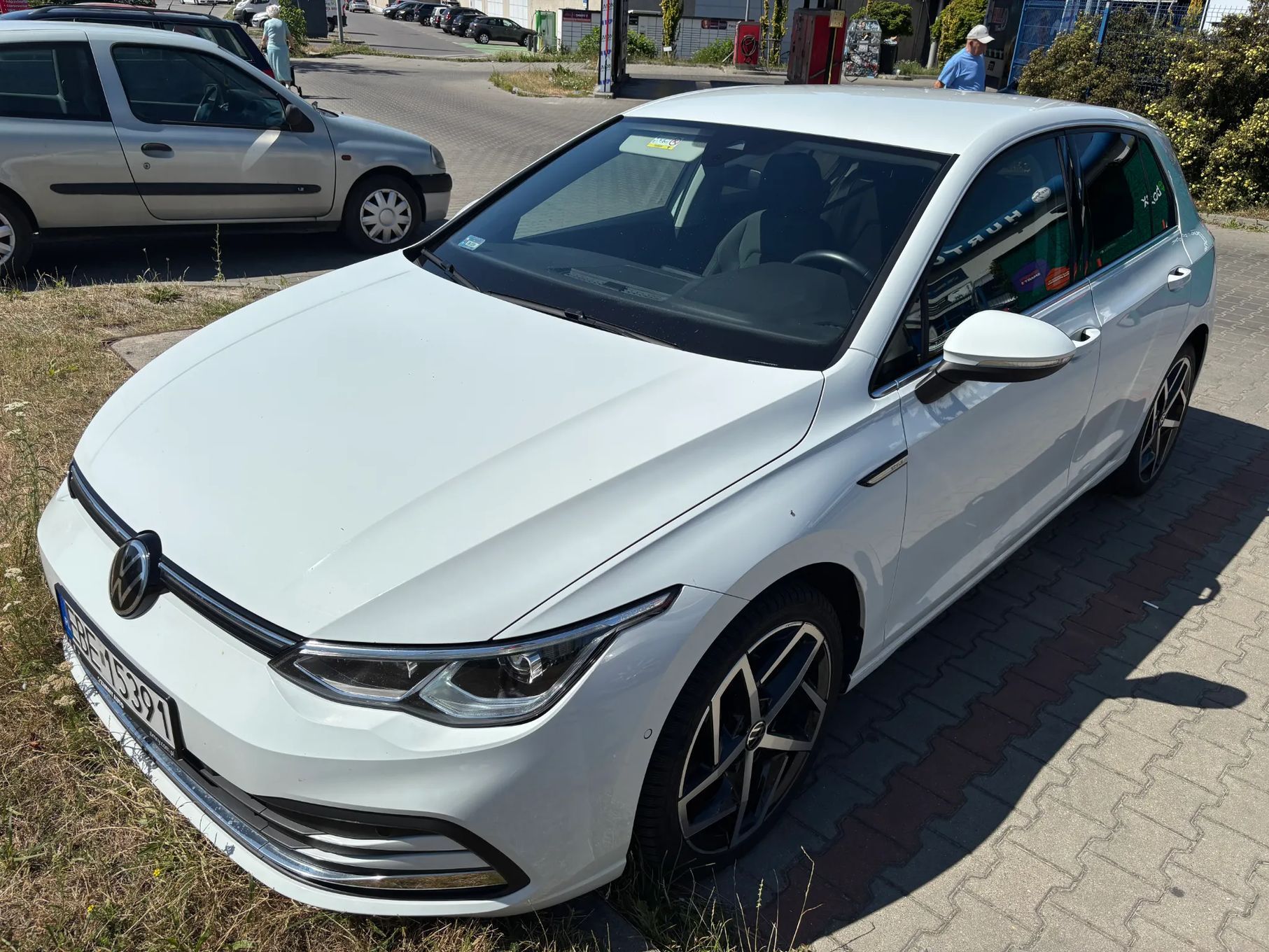 Volkswagen Golf VIII pierwsza rejestracja 01/2021 wersja 1.5 eTSI STYLE