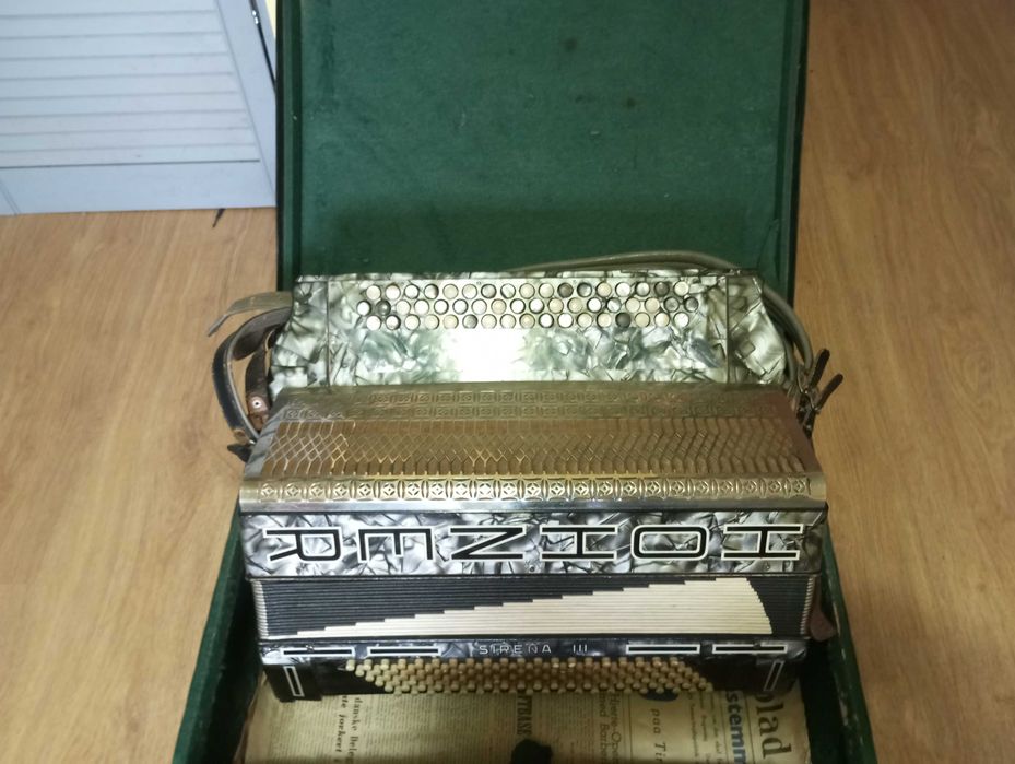 akordepn guzikowy 120b3ch gryf b