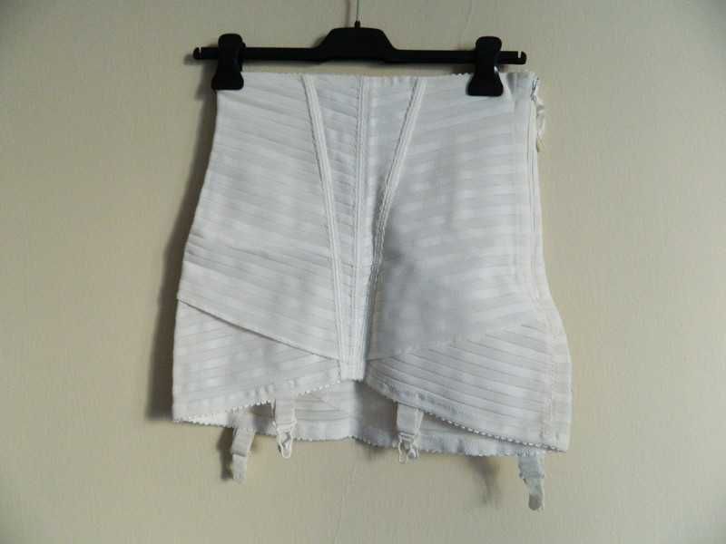 pas/gorset do pończoch z fiszbinami PRL