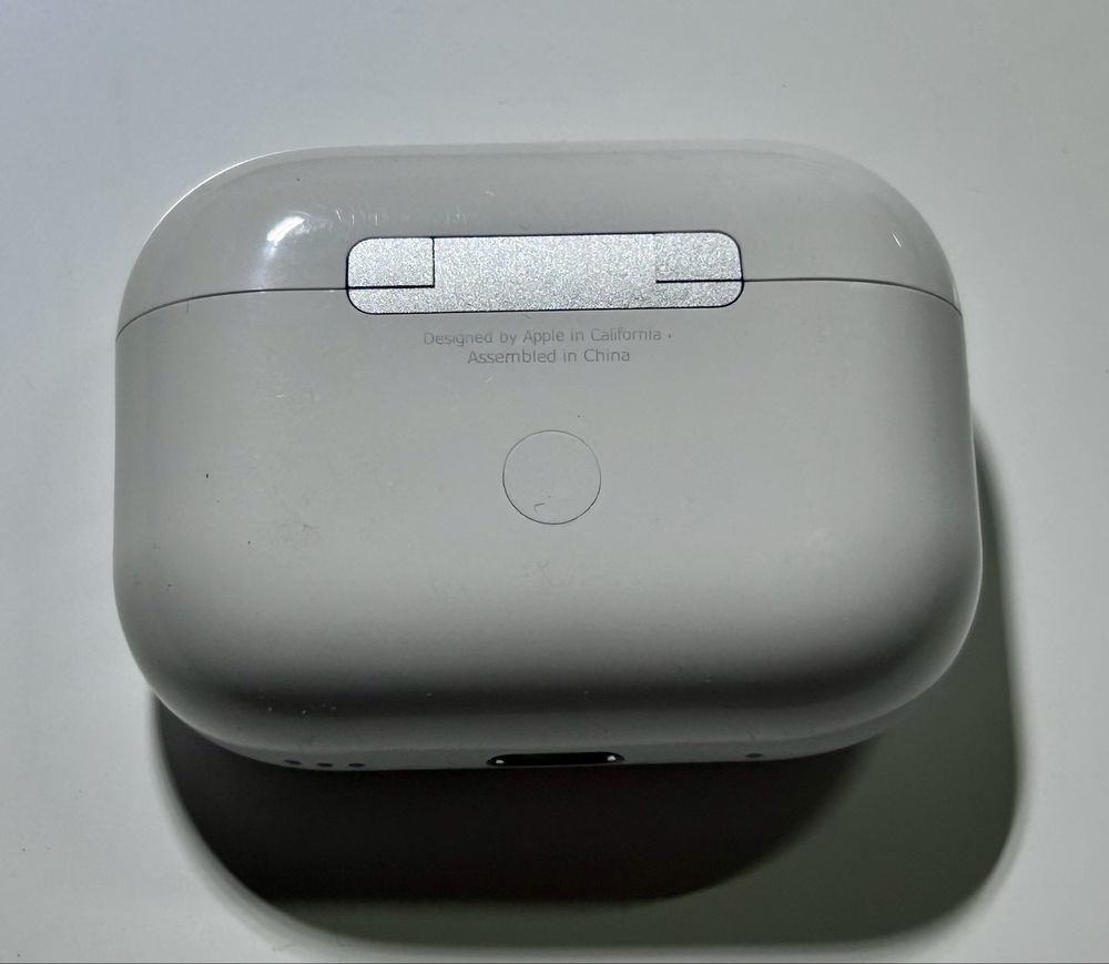 Apple AirPods Pro 2 magsafe Apple care
