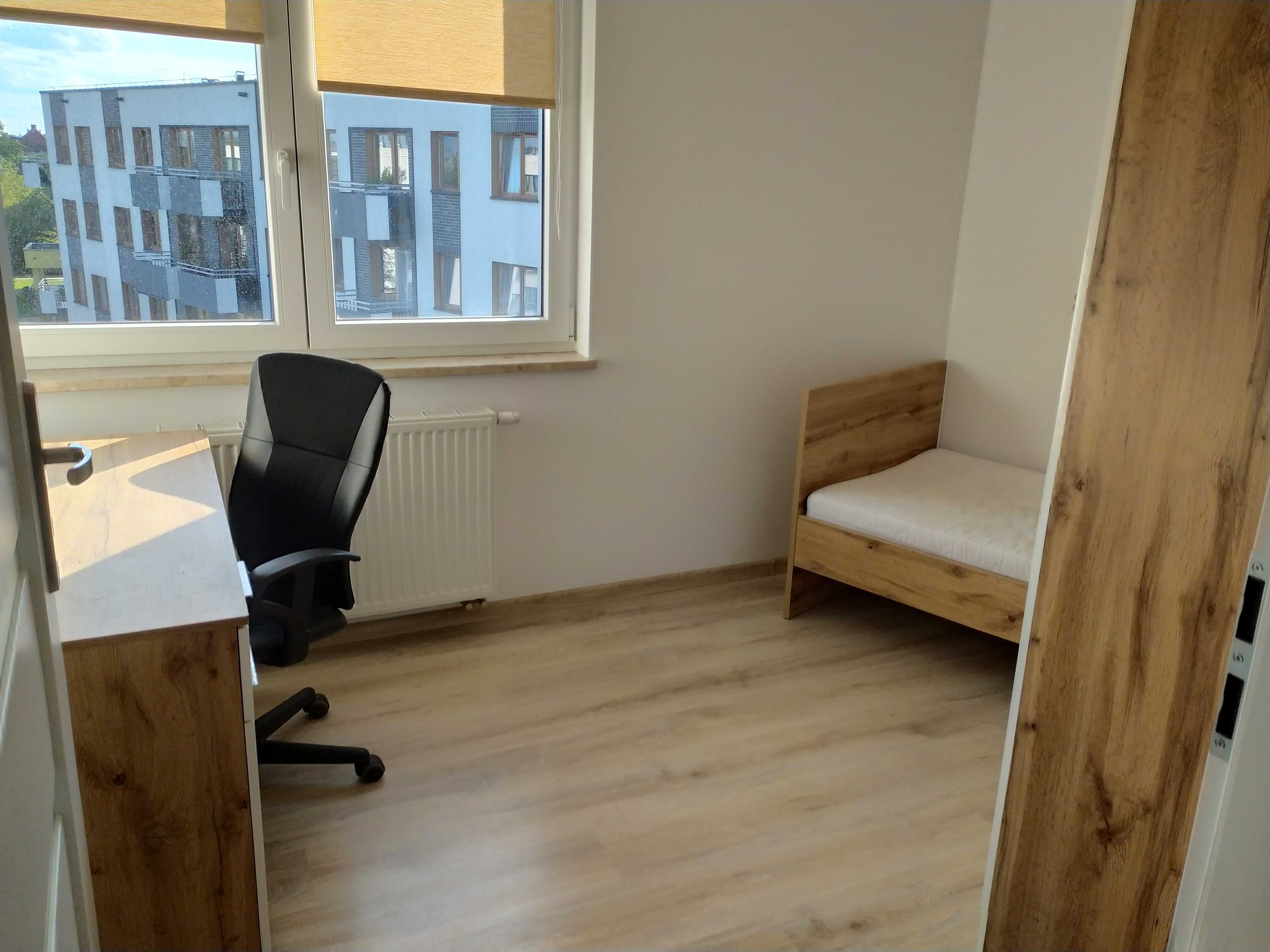 NOWE!!! dostępny pokój+salon z aneksem Sołtysowicka-winda, bez prowiz.