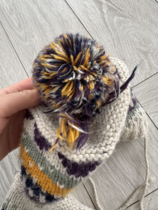 Jesienny uroczy zestaw czapka i komin 48