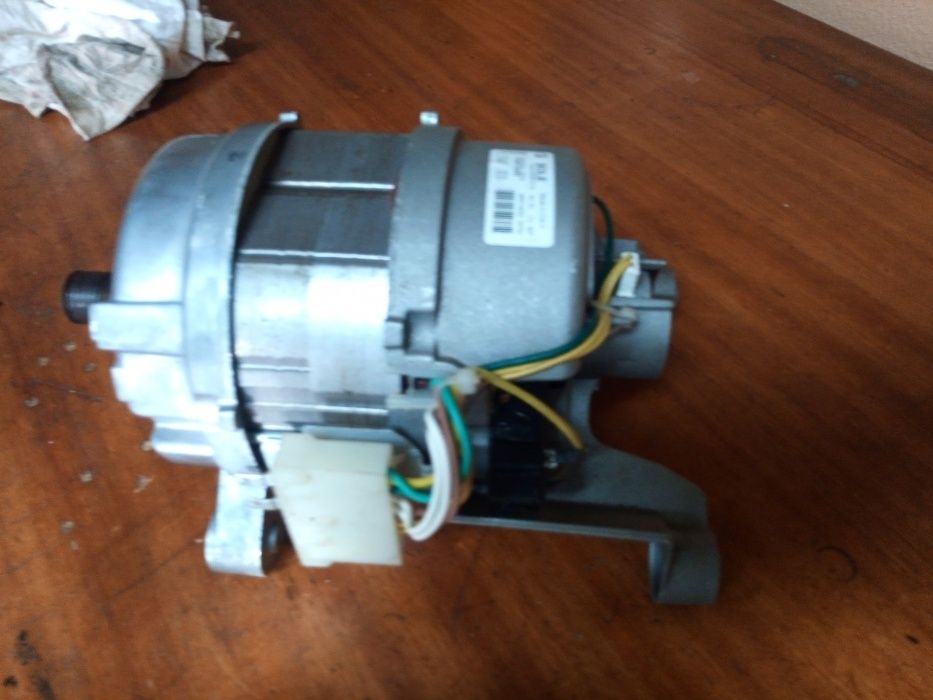 Motor Maquina lavar Sole 20584