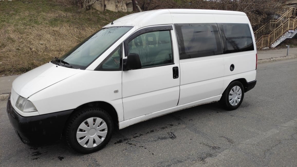Fiat Scudo 1.9D 7 Мест