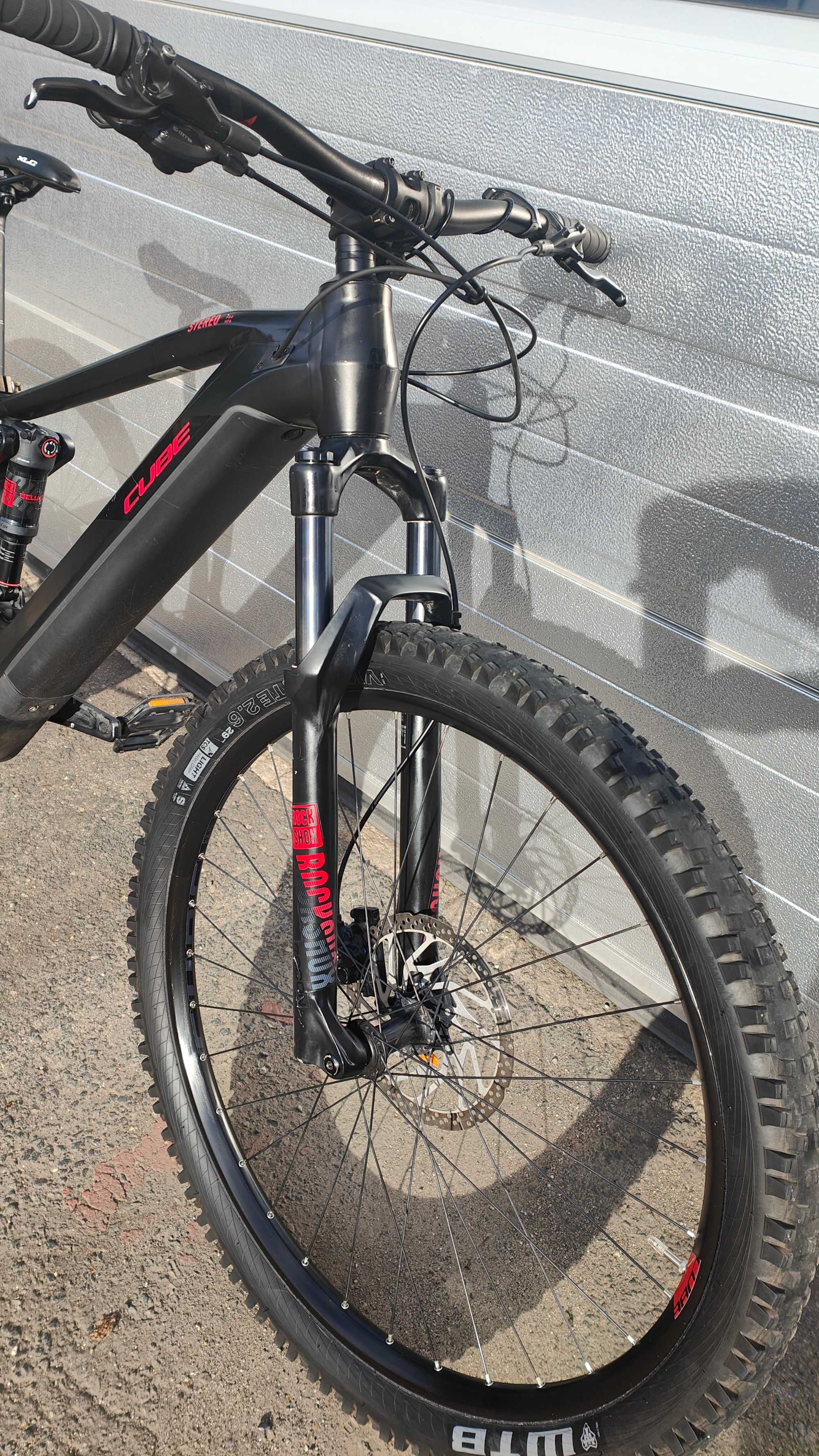 Wspaniały elektryczny MTB - CUBE Stereo Hybrid 120