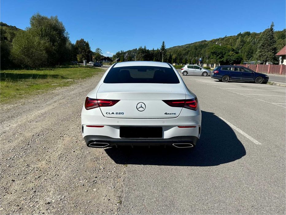 Mercedes-Benz CLA 220 4Matic 7G-DCT AMG Line