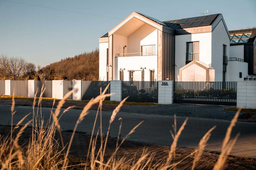 Ogrodzenie grzebieniowe płot nowoczesne ogrodzenie palisada pionowa