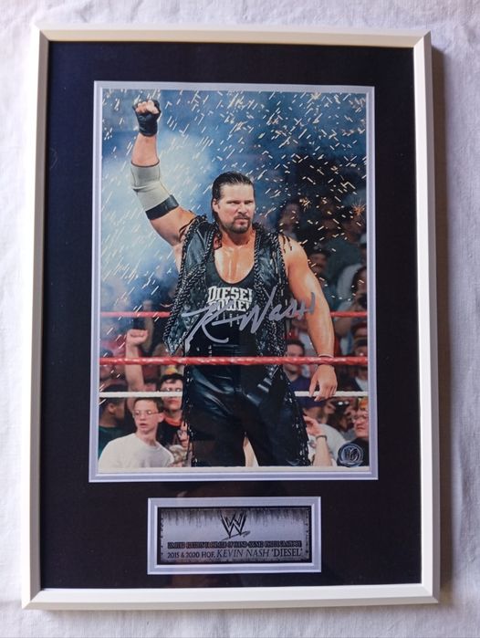 Moldura WWE - Diesel Kevin Nash com Autógrafo (A4)