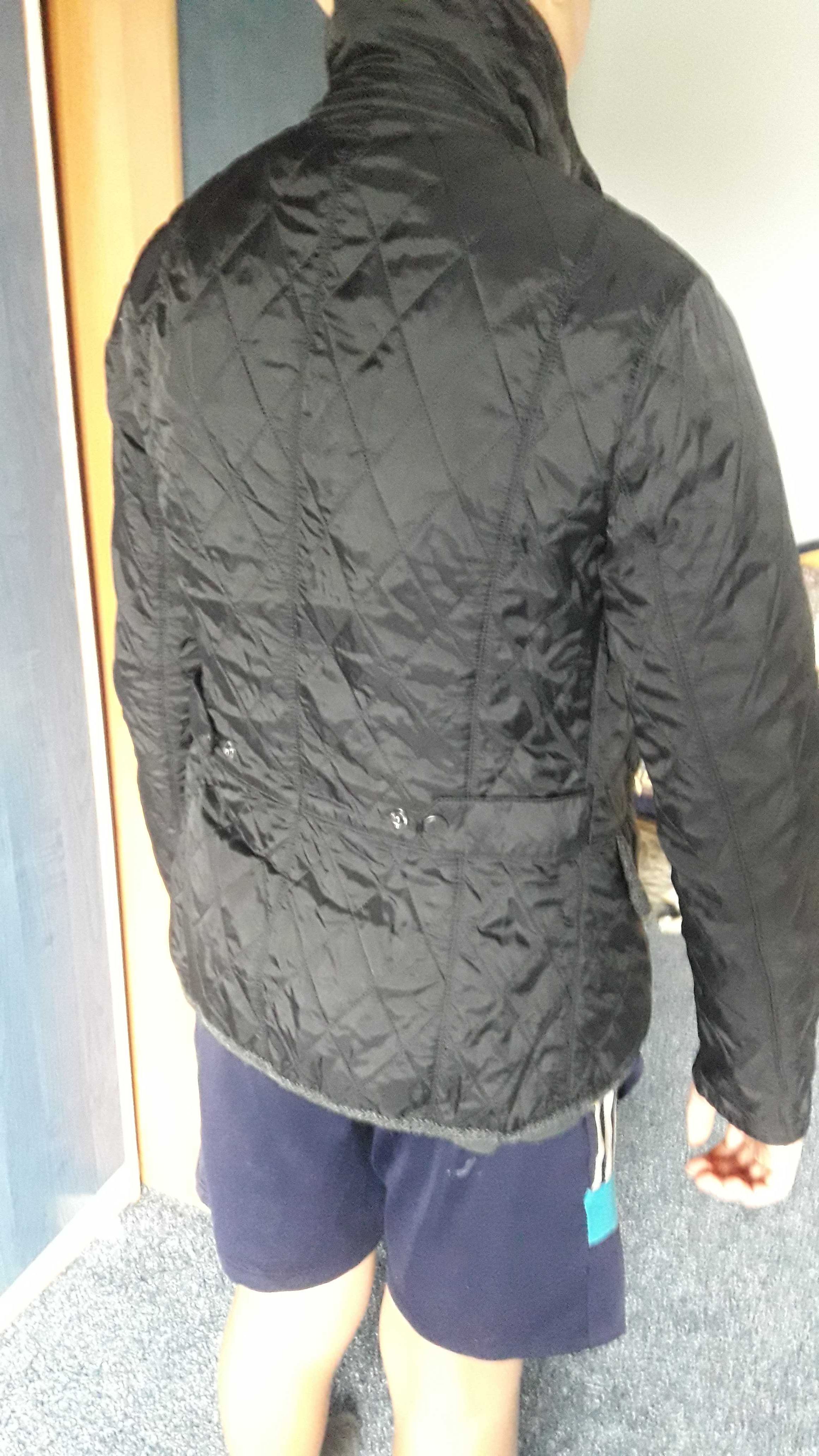 Ветровка , куртка,  пиджак стеганый на подросток