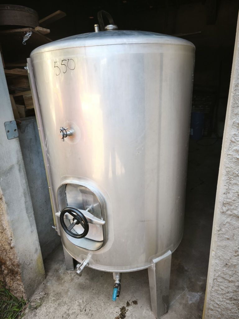 Cuba em inox 550L