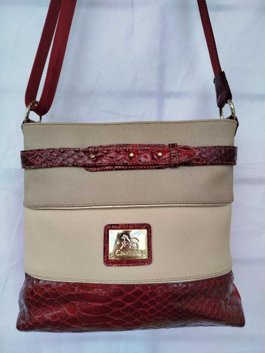 Carteira / Mala Tiracolo de Senhora - CAVALINHO