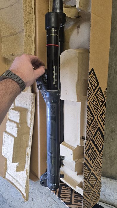 Rock Shox ZEB 29" 170mm