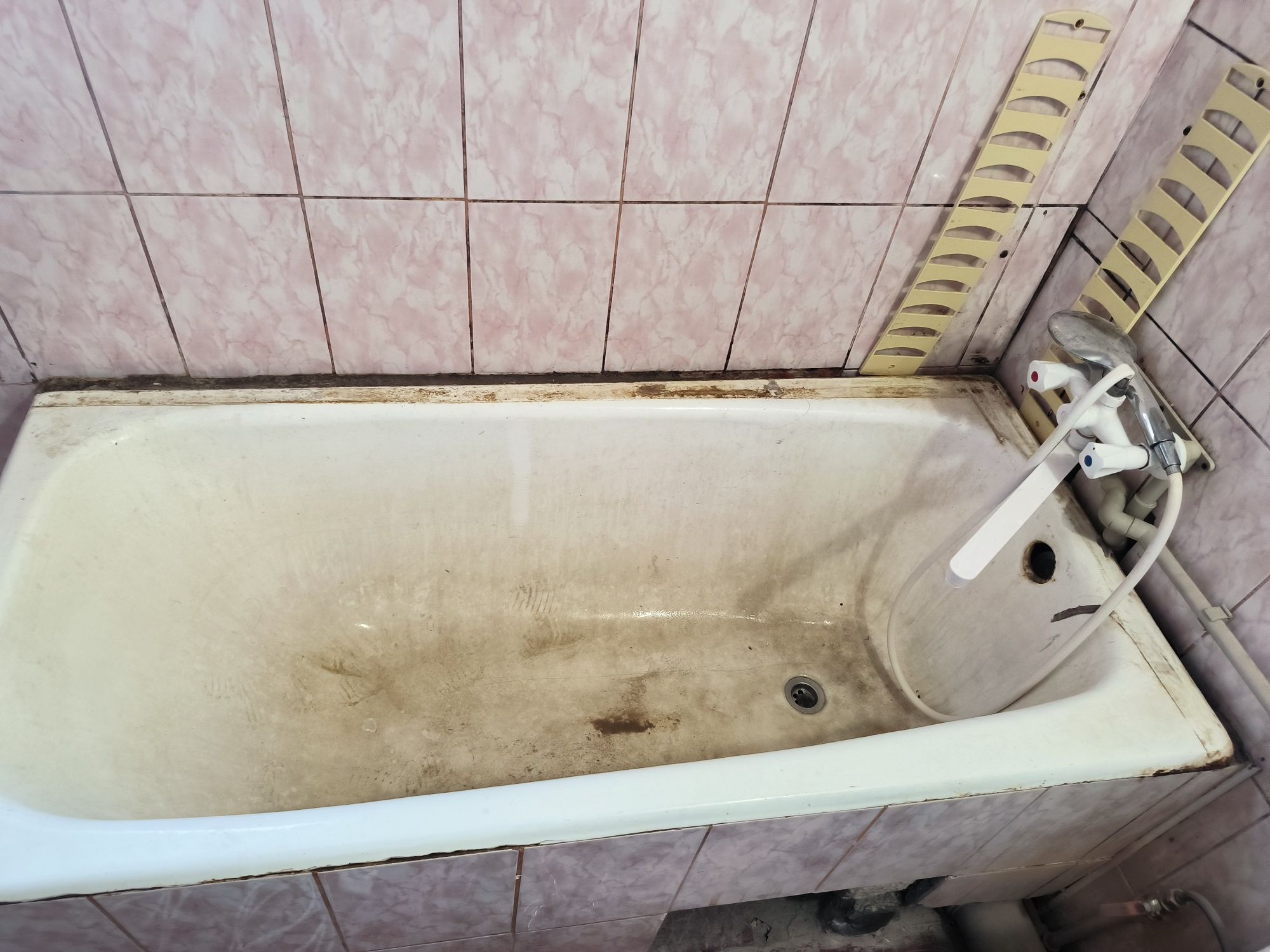 Реставрація ванн ПРИЄМНА ЦІННА