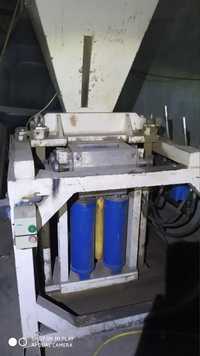 Пресс гидравлический для производства облицовочного  кирпича