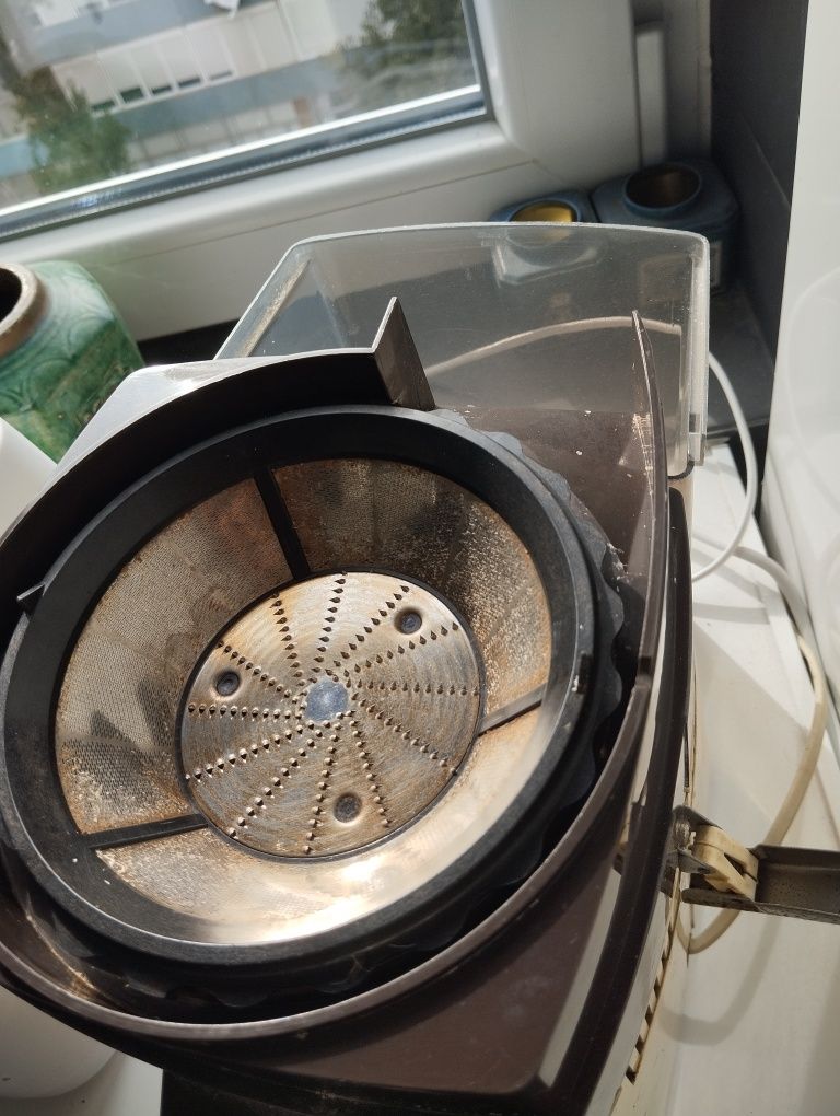 Máquina de sumos Moulinex
