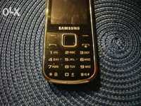 Telefon Samsung GT-3530 porządki w szafie