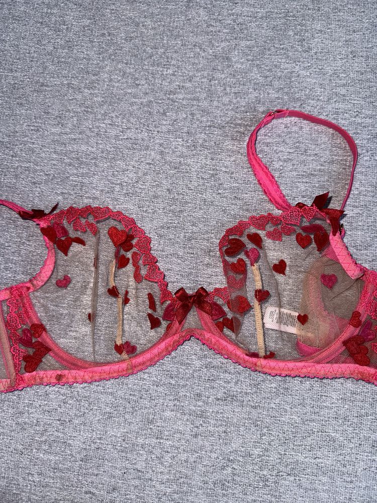 Бюстгальер Agent provocateur 75c