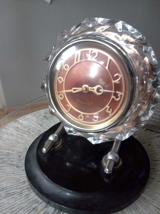 Kryształowy zegar Majak