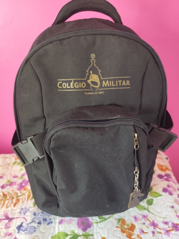 Mochila Modelo Colégio Militar