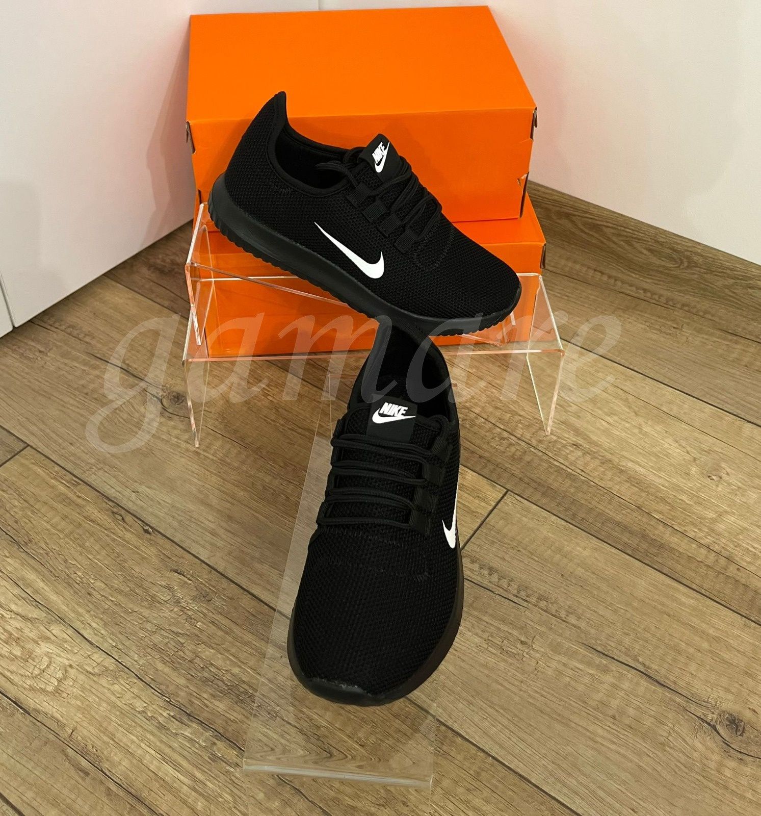 Nike damskie nowe buty sportowe czarne Nike obuwie