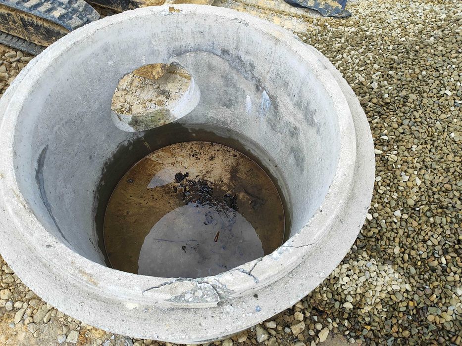 Studnia studnie 2 sztuki betonowa kineta krąg studzienka z dnem fi 100