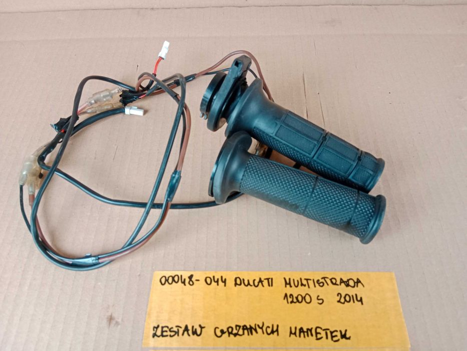 Ducati Multistrada 1200 S Zestaw Grzanych Manetek Manetka Prawa Lewa