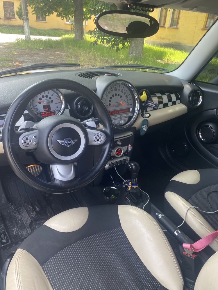 Mini cooper 2007 Автомат