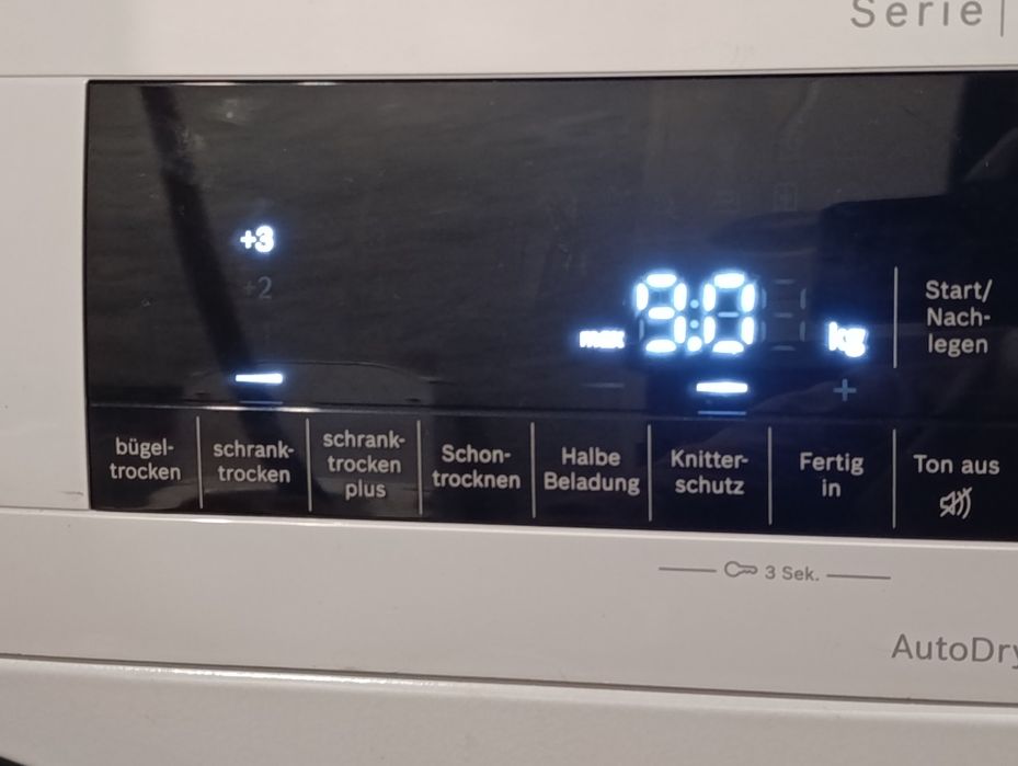 Сушильна машина BOSCH