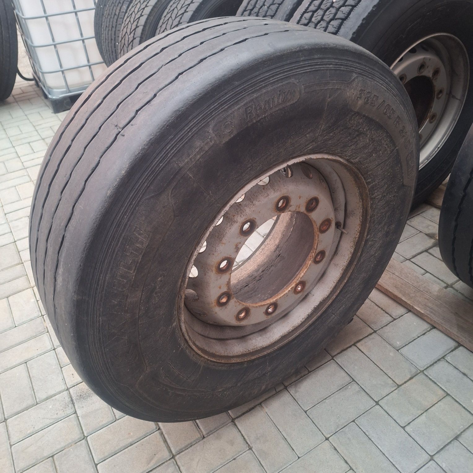 Michelin x multi remix