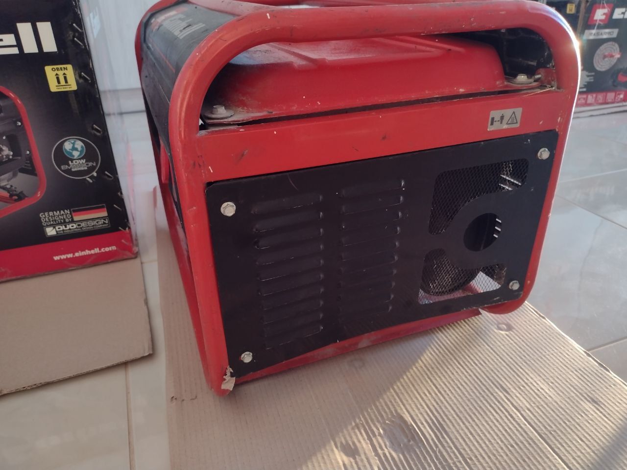 Продам бензиновый генератор Einhell