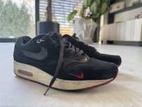 Nike Air Max 1 Premium little red swoosh
