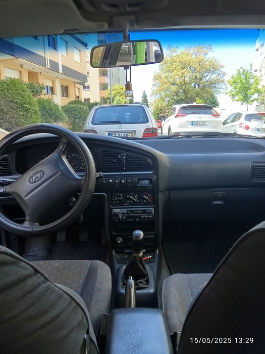 Hyundai Lantra ano 95