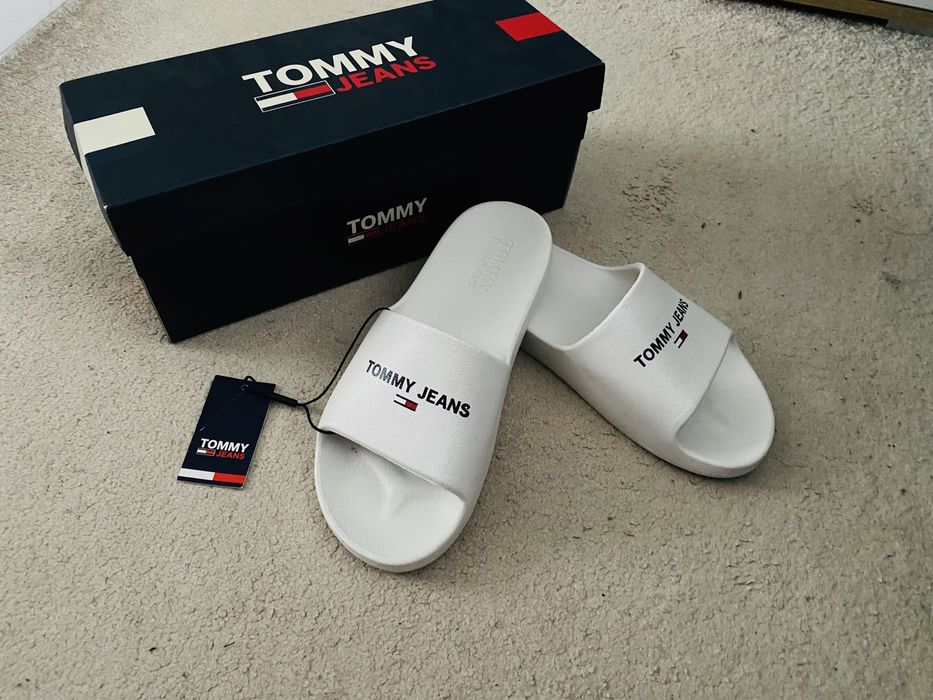 Klapki tommy jeans 40 białe basenowe gumowe