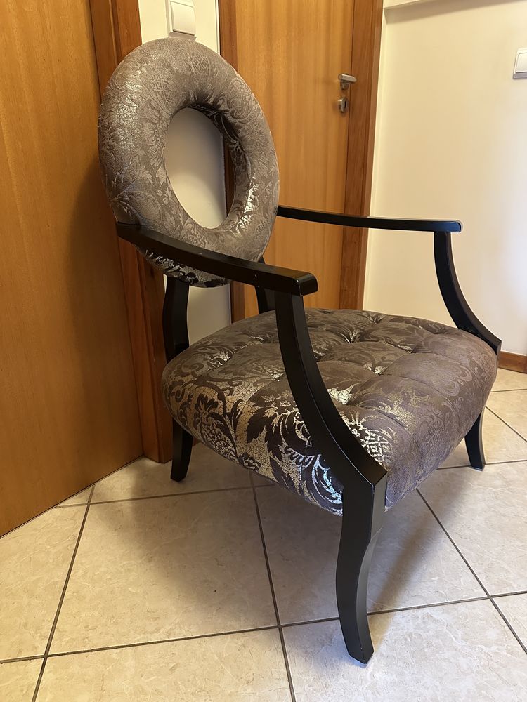 Cadeirão com design
