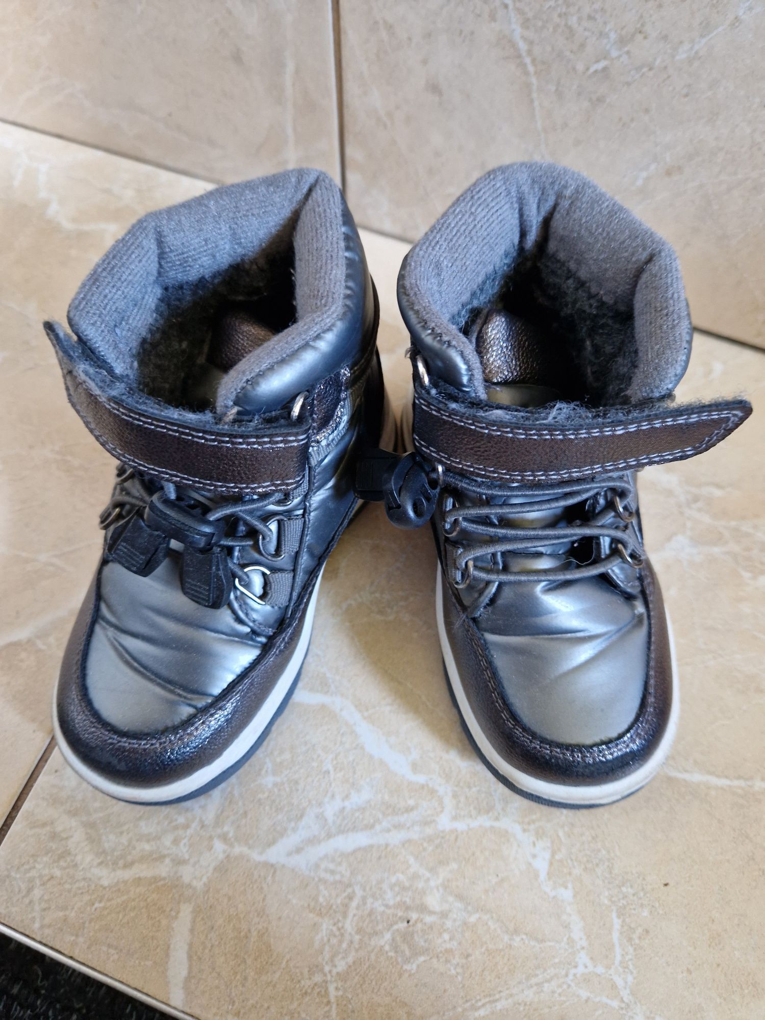 Buty zimowe dziecięce śniegowce