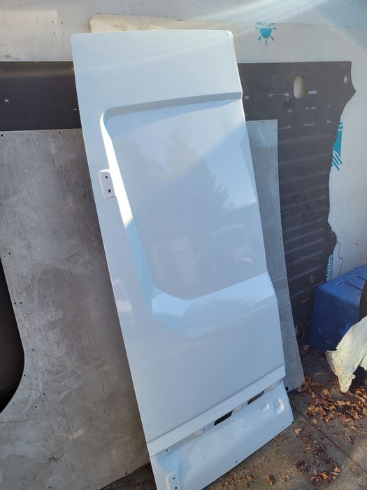 Drzwi tylne  lewe iveco Daily 2014r->