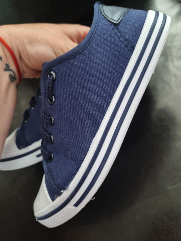 Trampki AXIM rozmiar 33