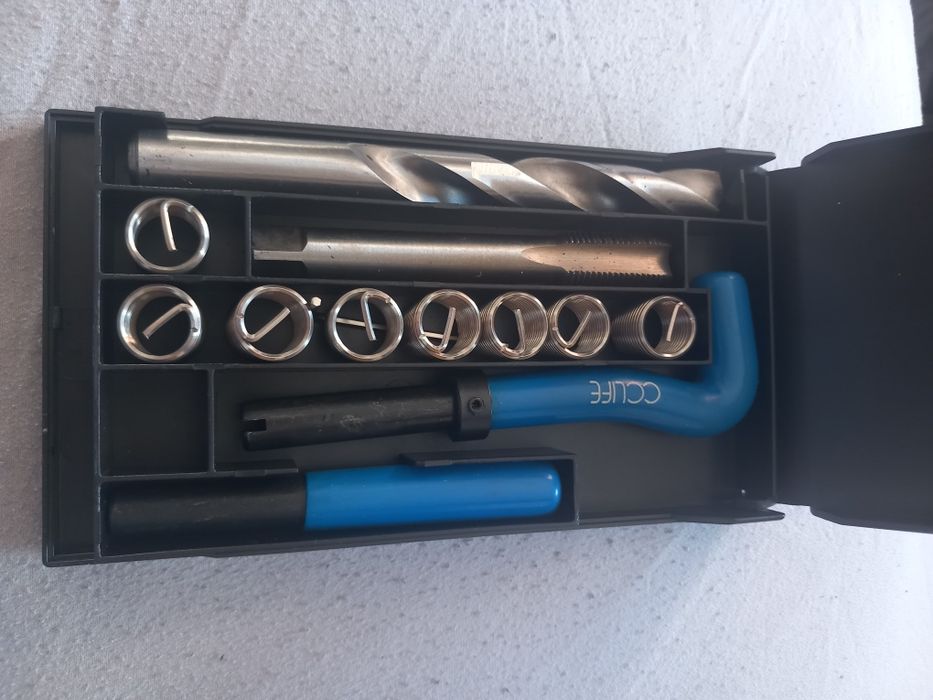 Kit inserção de roscas