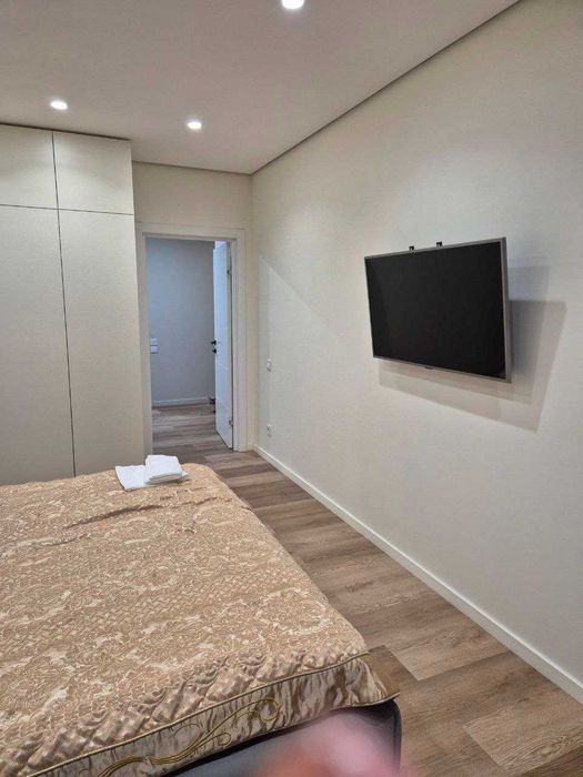 Продам 2 к. кв. новострой, пр. Героев Харькова