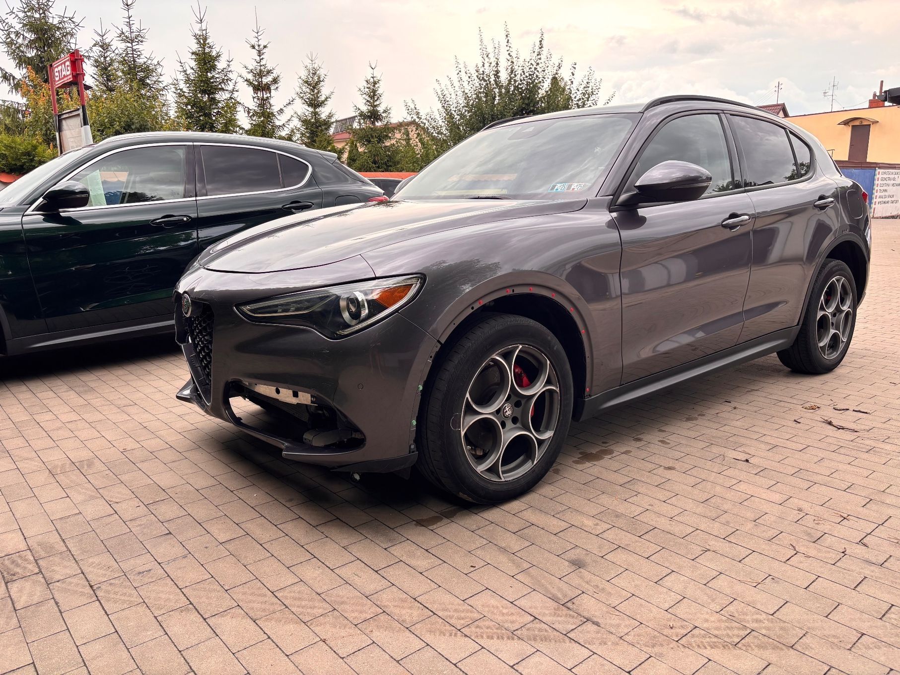 Alfa Romeo Stelvio Posiadam w ofercie różne wersje Alfa Stelvio 2.0 Q4