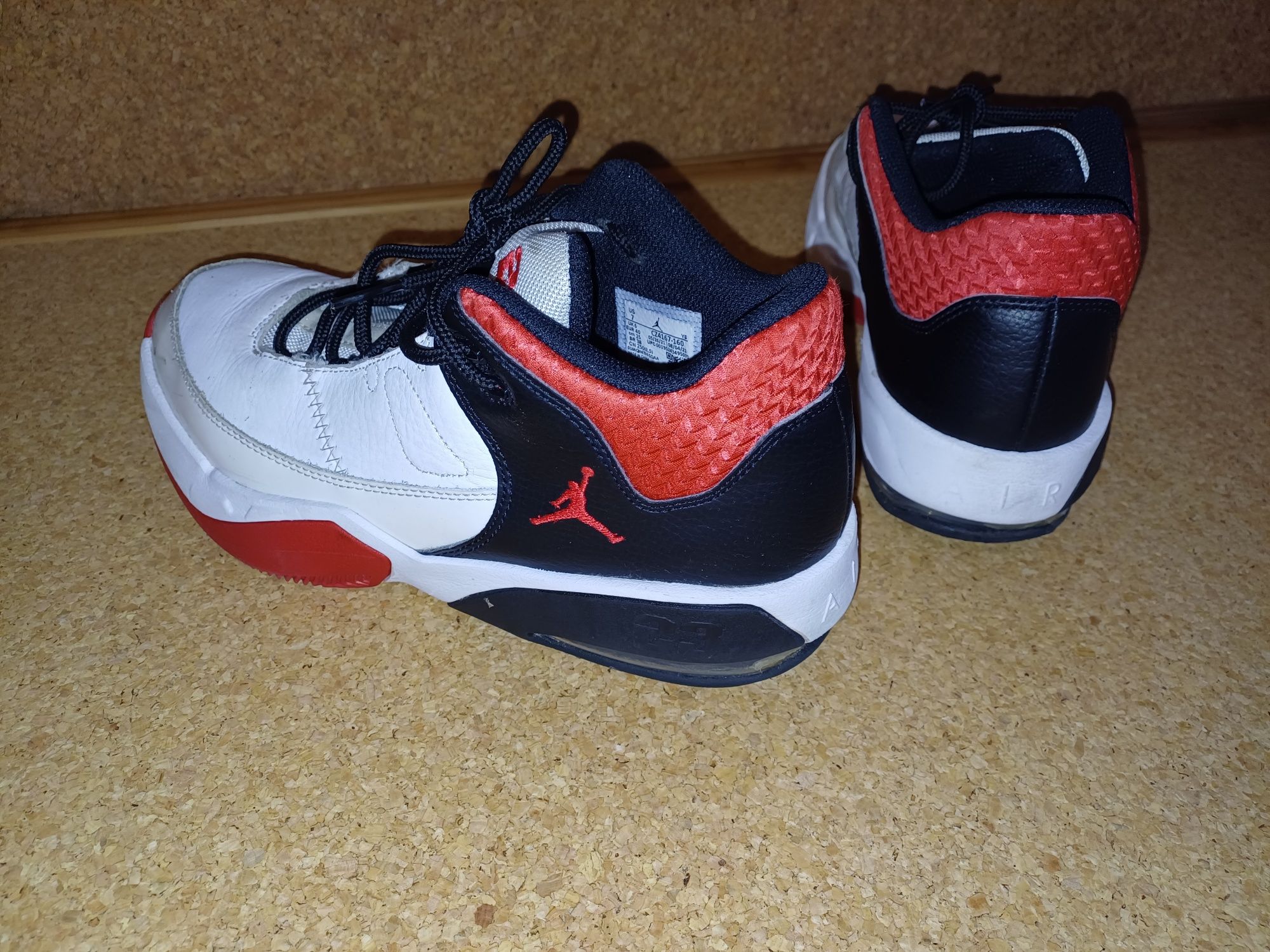 Sapatilhas Nike Jordan, tamanho 40