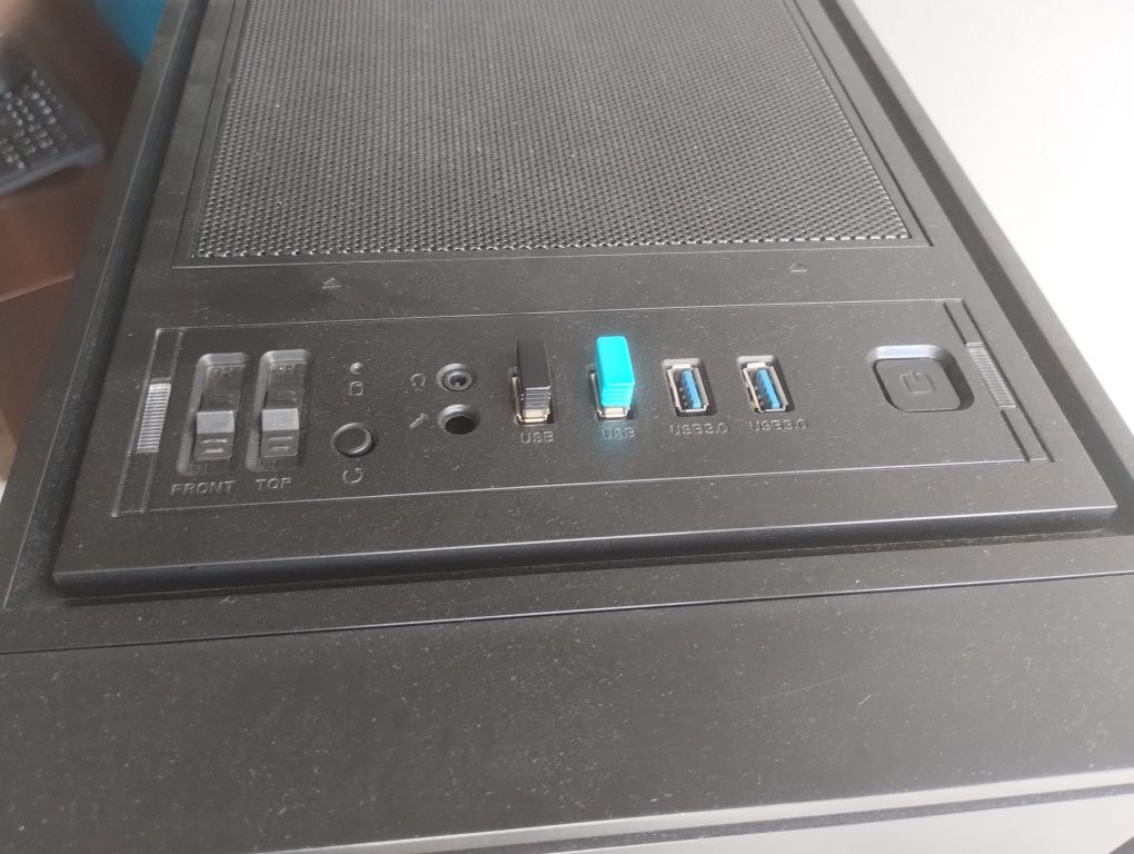 Komputer i5 16GB GTX1060 + Monitor !