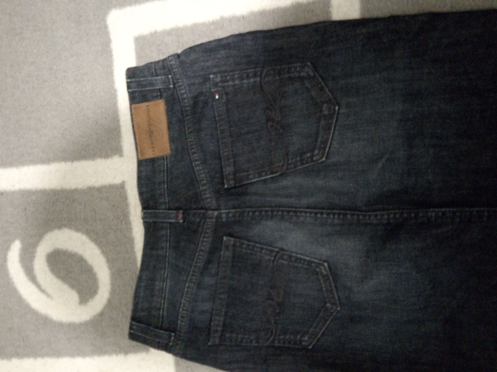 Spódnica Tommy Hilfiger  oryginał jeans