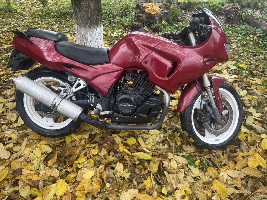 Продам мотоцикл Zongshen zs250gs