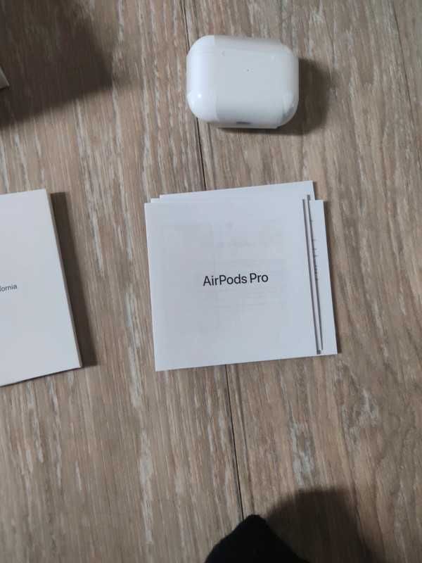 AirPods PRO Nowe Nieużywane