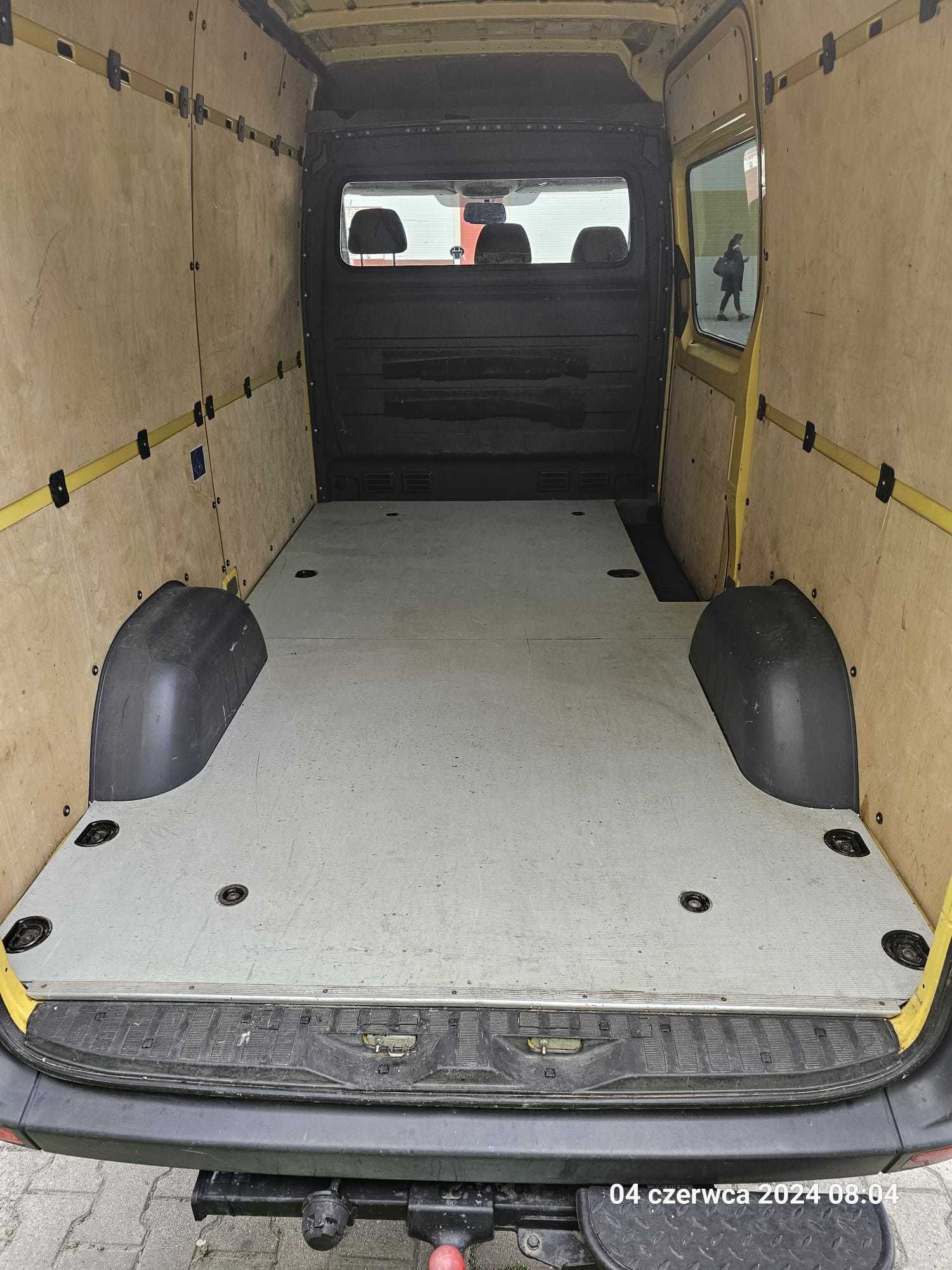 Wynajem Długoterminowy busa Mercedes Sprinter - TANIE BUSY NA KURIERKĘ