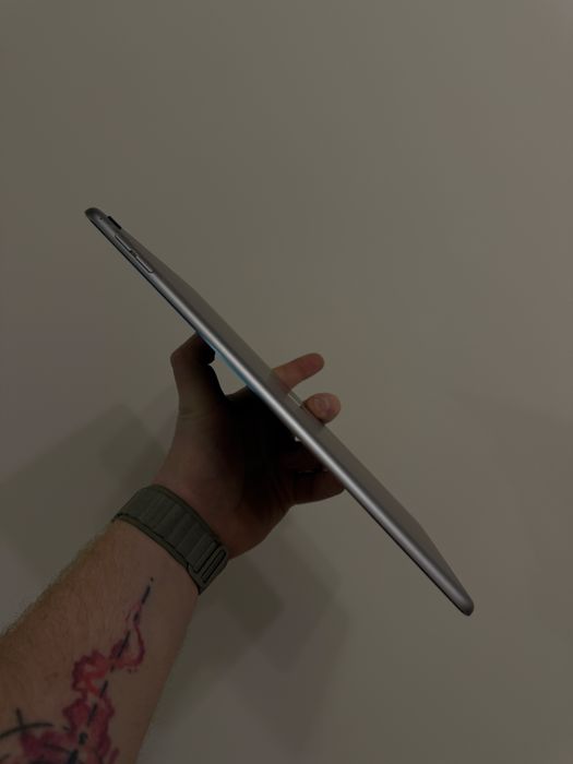 Apple Ipad pro 9.7 128 Apple pencil  у відмінному стані